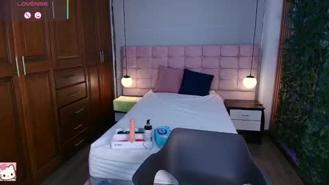 Shay Miller online show from 03/03/26, 12:00