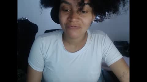 Snapshot of shayna_cute chatting on 11/30/25, 08:57 Shayna online show from 11/30/25, 08:57