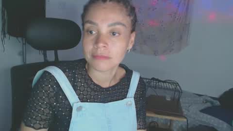 Shayna online show from 02/15/26, 11:45