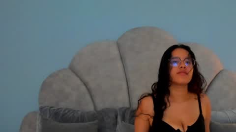 Snapshot of shayra_alina chatting on 06/18/26, 11:47 shayra_alina online show from 06/18/26, 11:47