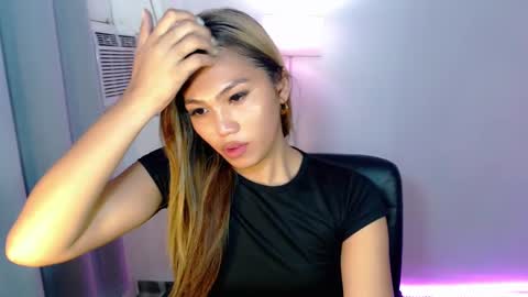 Snapshot of shealana69 chatting on 01/22/25, 07:03 MY IG Shealana69 online show from 01/22/25, 07:03