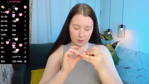 Snapshot of shedar_pretty chatting on 07/29/26, 05:27 Shedar online show from 07/29/26, 05:27