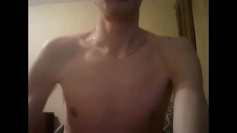 Snapshot of shedevr02 chatting on 03/02/25, 06:40 Roger online show from 03/02/25, 06:40