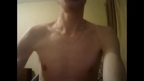 Snapshot of shedevr02 chatting on 03/04/25, 06:18 Roger online show from 03/04/25, 06:18