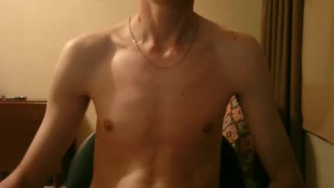 Snapshot of shedevr02 chatting on 09/09/25, 06:07 Roger online show from 09/09/25, 06:07