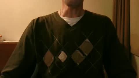 Snapshot of shedevr02 chatting on 09/19/25, 03:24 Roger online show from 09/19/25, 03:24