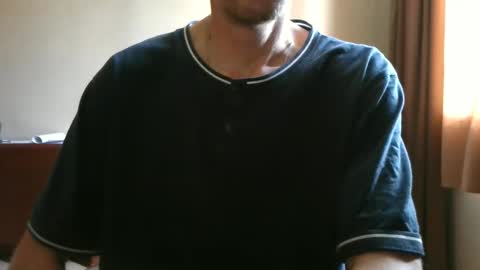 Snapshot of shedevr02 chatting on 09/27/25, 07:13 Roger online show from 09/27/25, 07:13