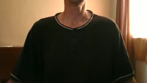 Snapshot of shedevr02 chatting on 10/01/25, 12:00 Roger online show from 10/01/25, 12:00