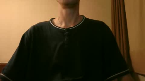 Snapshot of shedevr02 chatting on 10/19/25, 05:24 Roger online show from 10/19/25, 05:24