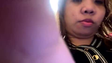 Snapshot of sheedagee chatting on 10/11/25, 02:11 Sheedagee online show from 10/11/25, 02:11