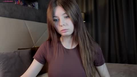 Amely online show from 01/14/26, 09:48