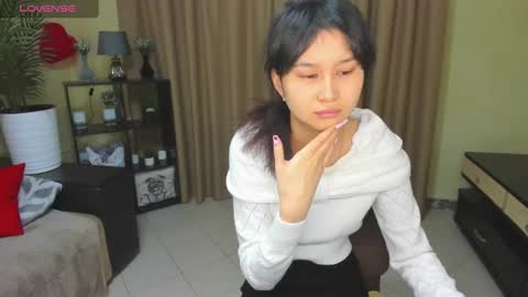 Snapshot of sheilafreman chatting on 02/15/25, 04:25 Sheila online show from 02/15/25, 04:25