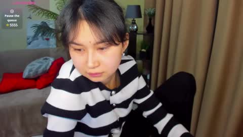 Snapshot of sheilafreman chatting on 02/19/25, 02:55 Sheila online show from 02/19/25, 02:55