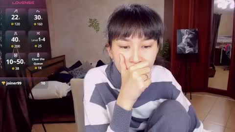 Snapshot of sheilafreman chatting on 10/17/25, 05:54 Sheila online show from 10/17/25, 05:54