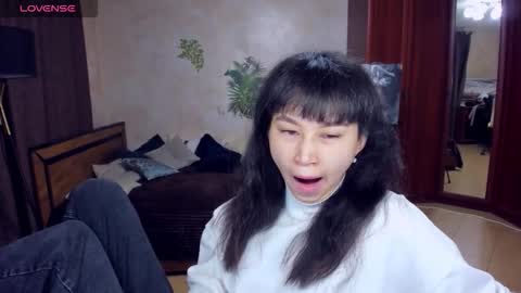 Snapshot of sheilafreman chatting on 10/20/25, 04:35 Sheila online show from 10/20/25, 04:35