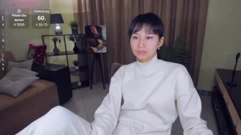 Snapshot of sheilafreman chatting on 11/28/25, 06:05 Sheila online show from 11/28/25, 06:05