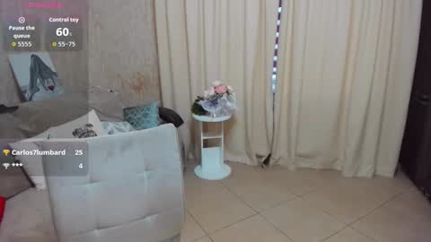 Snapshot of sheilafreman chatting on 11/30/25, 05:22 Sheila online show from 11/30/25, 05:22