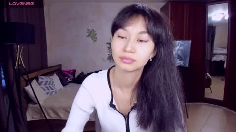 Snapshot of sheilafreman chatting on 12/23/25, 05:16 Sheila online show from 12/23/25, 05:16