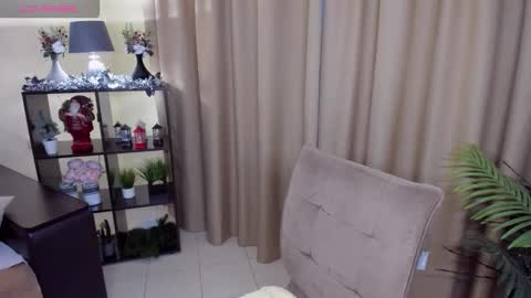 Snapshot of sheilafreman chatting on 01/08/26, 05:10 Sheila online show from 01/08/26, 05:10