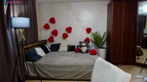 Snapshot of sheilafreman chatting on 02/20/26, 06:26 Sheila online show from 02/20/26, 06:26