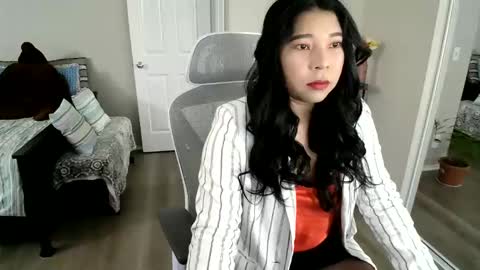 sheilyn_smith online show from 02/11/26, 04:17