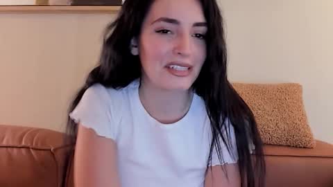 Snapshot of sheisallthat chatting on 01/10/26, 08:32 sheisallthat online show from 01/10/26, 08:32