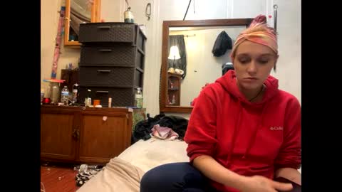 Snapshot of shelbybaby01 chatting on 12/14/24, 10:28 Shelby holes online show from 12/14/24, 10:28