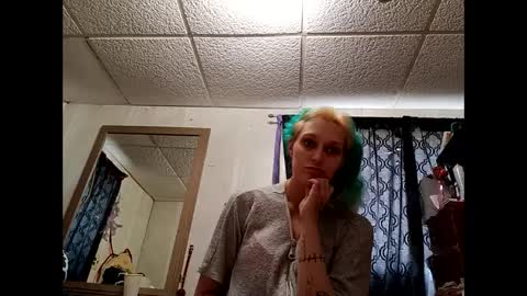 Snapshot of shelbybaby01 chatting on 03/11/25, 08:31 Shelby holes online show from 03/11/25, 08:31