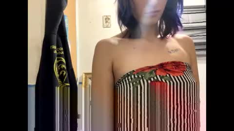 Snapshot of shelbybaby01 chatting on 10/03/25, 08:50 Shelby holes online show from 10/03/25, 08:50