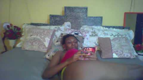 shelia420715 online show from 02/06/25, 06:13