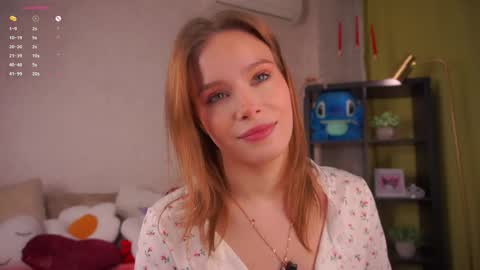 Lina online show from 03/27/26, 02:06