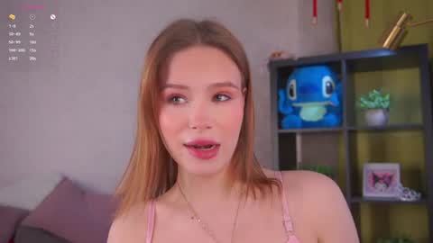 Lina online show from 04/06/26, 02:20