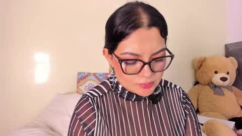 S H E L L  online show from 06/04/26, 02:39