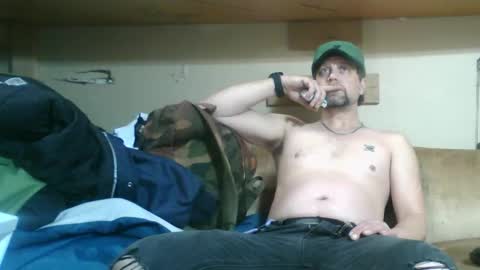 Snapshot of shellbulletburst chatting on 12/09/24, 07:18 caught up in you online show from 12/09/24, 07:18