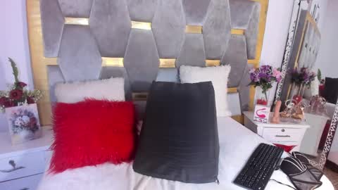 shellbydior online show from 02/07/25, 11:03