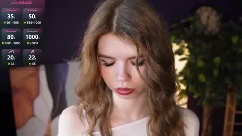 Snapshot of shelleyborom chatting on 10/07/25, 03:47 Sofia online show from 10/07/25, 03:47