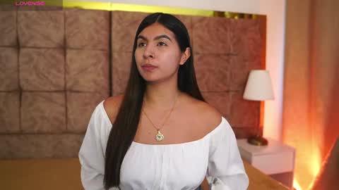 Snapshot of shelleymorell chatting on 06/20/26, 01:14 Transmission schedule Monday - Friday 715 am to 200 pm time Colombia online show from 06/20/26, 01:14