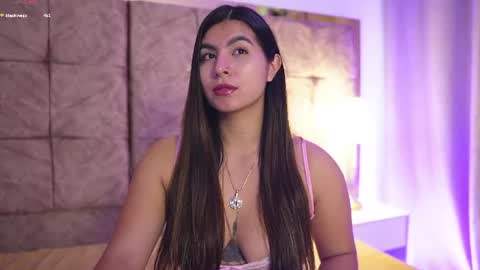 Snapshot of shelleymorell chatting on 07/14/26, 12:33 Transmission schedule Monday - Friday 715 am to 200 pm time Colombia online show from 07/14/26, 12:33