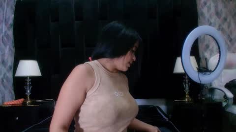 Shelsy online show from 01/17/25, 11:49