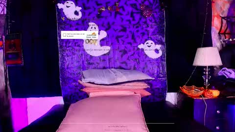 Shelsy online show from 10/31/25, 11:55