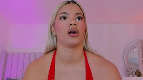 shelynna_azzul online show from 02/03/26, 07:41