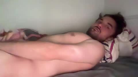 Snapshot of shenjungle1 chatting on 09/21/25, 01:46 shenjungle1 online show from 09/21/25, 01:46