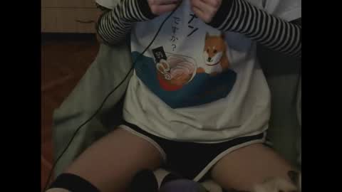 Snapshot of sheppaws4you chatting on 12/21/25, 12:40 sheppaws4you online show from 12/21/25, 12:40