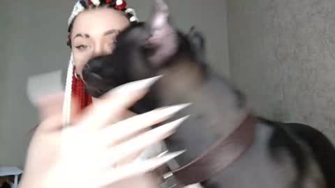 sherleychamblin online show from 04/01/26, 03:42