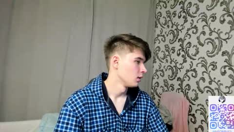 Snapshot of sherlockmax chatting on 09/13/25, 07:24 Max online show from 09/13/25, 07:24