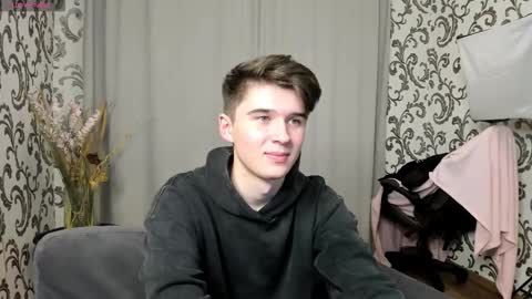 Snapshot of sherlockmax chatting on 09/26/25, 04:55 Max online show from 09/26/25, 04:55