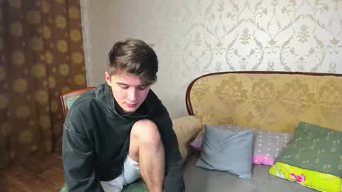 Snapshot of sherlockmax chatting on 10/01/25, 08:15 Max online show from 10/01/25, 08:15