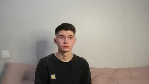 Snapshot of sherlockmax chatting on 11/05/25, 03:12 Max online show from 11/05/25, 03:12