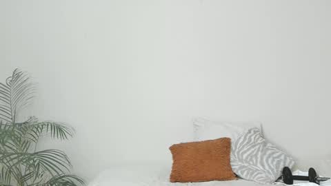 Snapshot of sherlyn_adams69 chatting on 12/29/24, 01:17 Sherlyn Adams online show from 12/29/24, 01:17