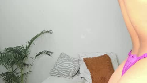 Snapshot of sherlyn_adams69 chatting on 01/13/25, 10:13 Sherlyn Adams online show from 01/13/25, 10:13